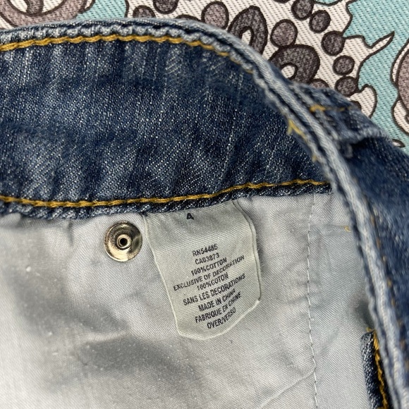 American Eagle Lowrise Boyfriend Shorts - Picture 7 of 8